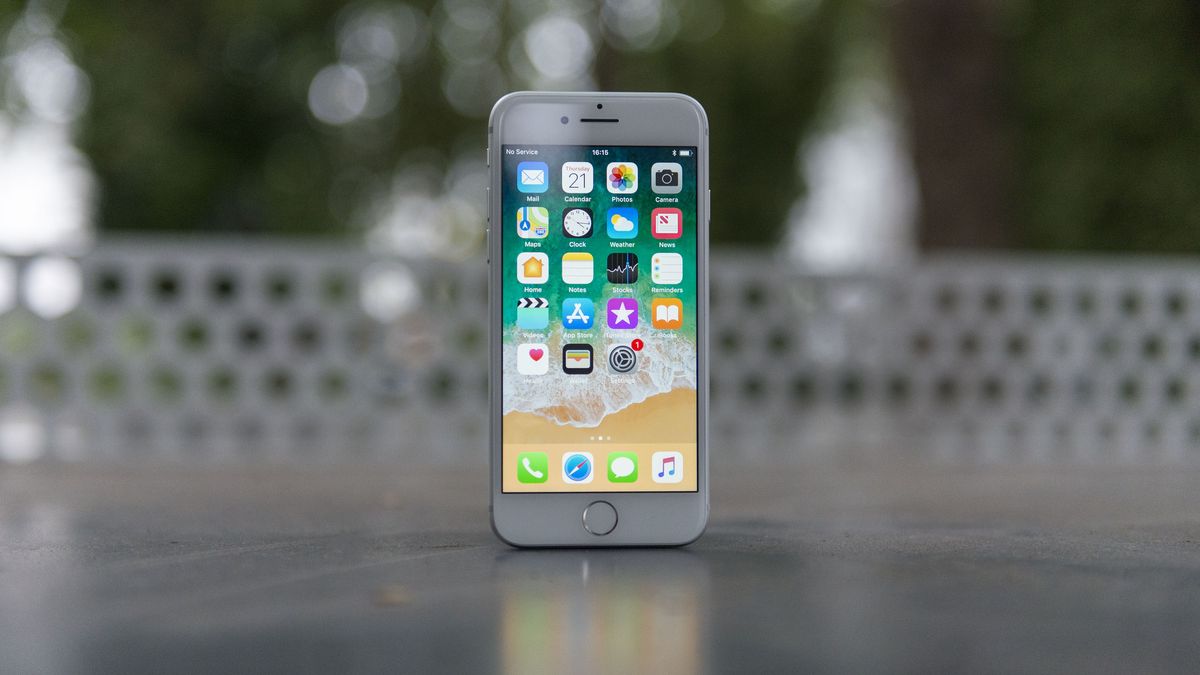 Mostantól hivatalosan is elavult az iPhone  7 és iPhone 8